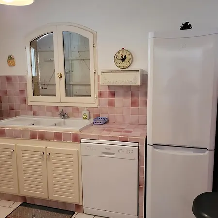 Sarazine Nyaraló La Croix-Valmer